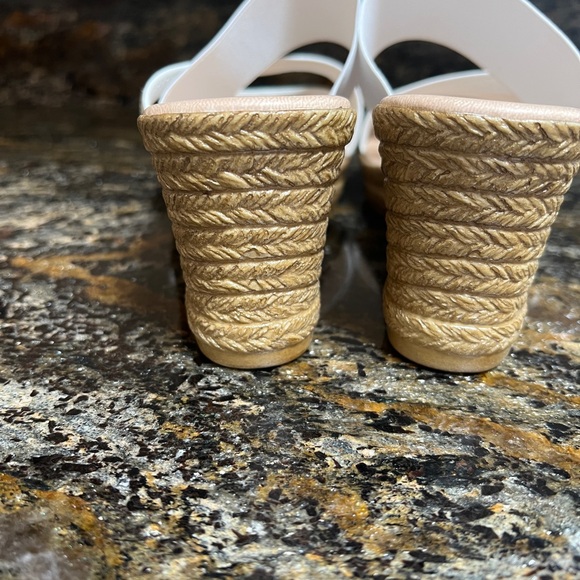 Mariella Italian sandles size 8 - Picture 3 of 4